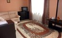 Гостинная в номере Люкс