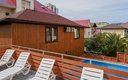 Территория у бассейна