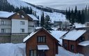 Вид из окна на гору