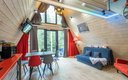 Коттедж 4-местный (A-frame Red)