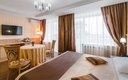 Номер 2-местный VIP (с балконом, вид на парк)