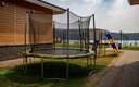 Детская площадка и батут