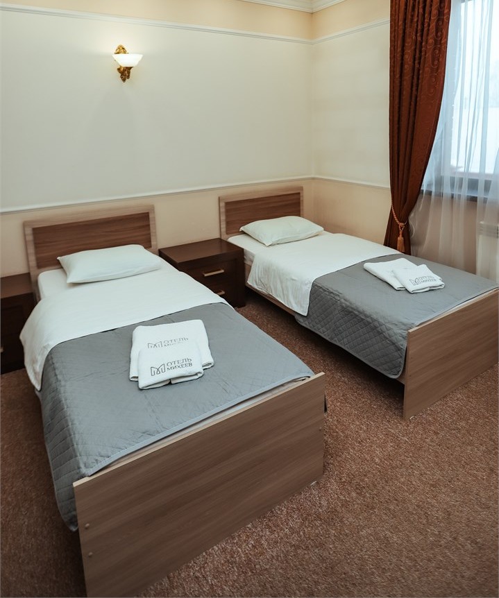 Михеев Тополиная 7 (бывшая Zaykovo)