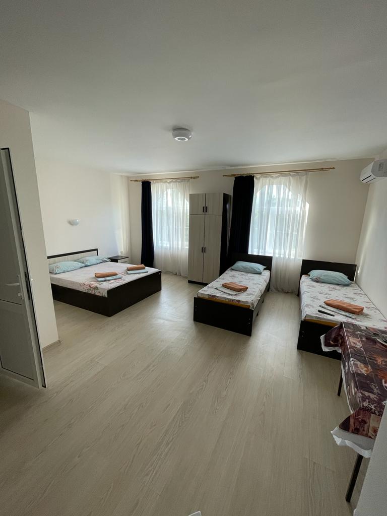 4-местный 