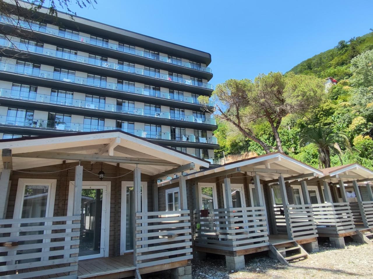 Royal Riviera (Гагра)