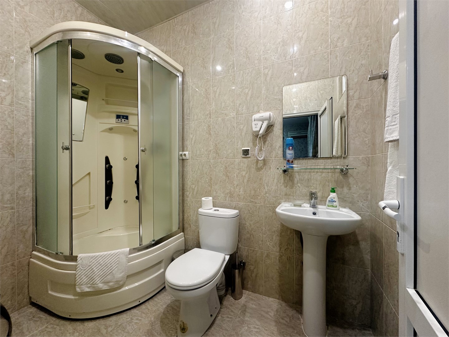 Стандартный Улучшенный 2-местный (с балконом)