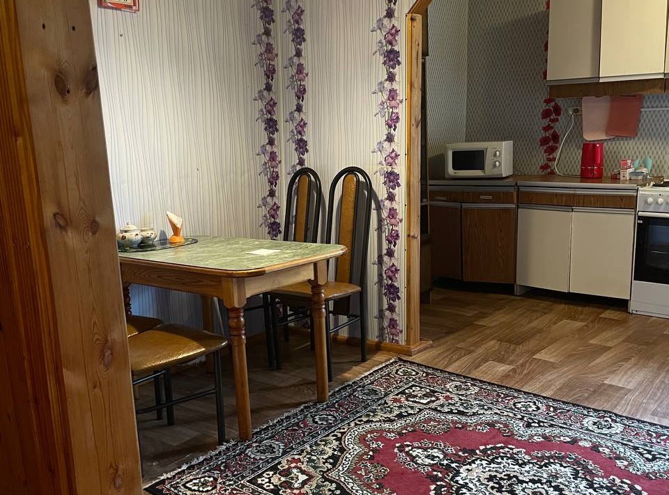 Белоярский горячий источник