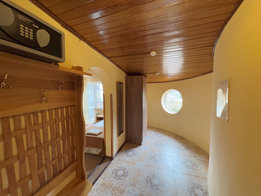 Стандартный 3-местный (с балконом)