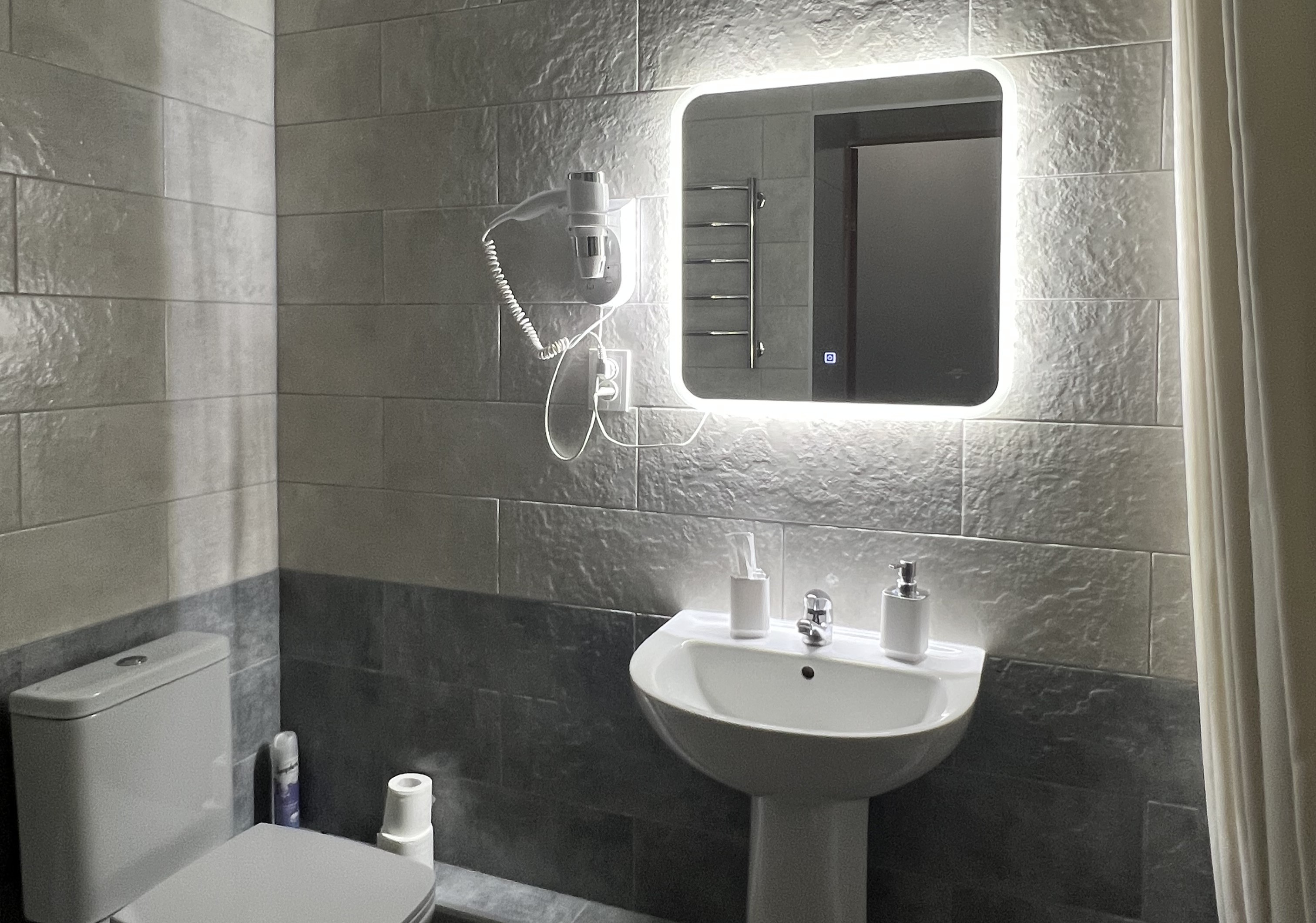 Семейный 2-местный 2-комнатный (№201)