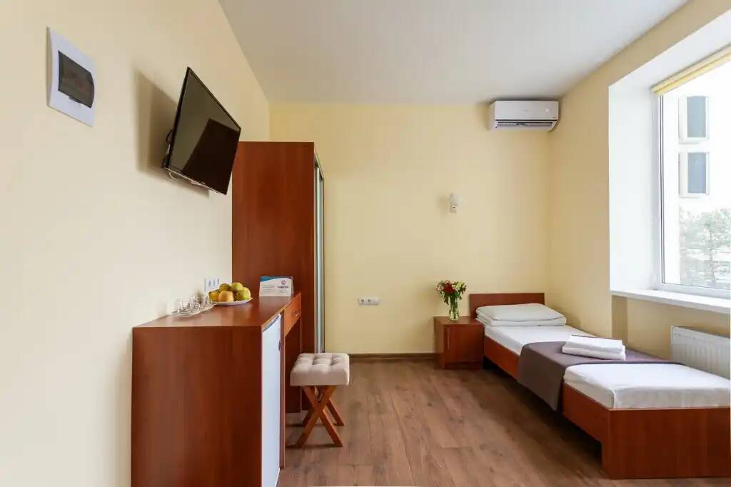 Стандартный Улучшенный 2-местный 1-комнатный (без балкона)