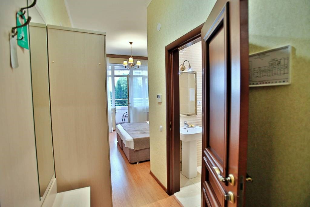 Стандартный 2-местный (с душем)