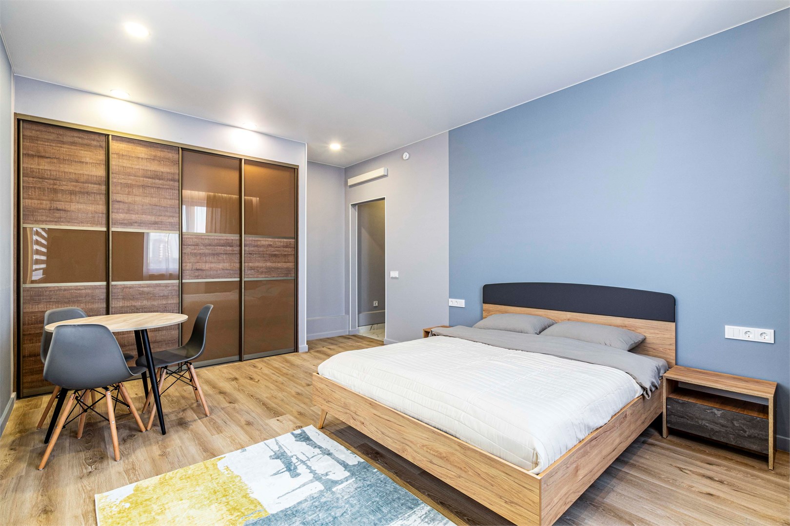 Vdali Poshtel на Декабристов 20