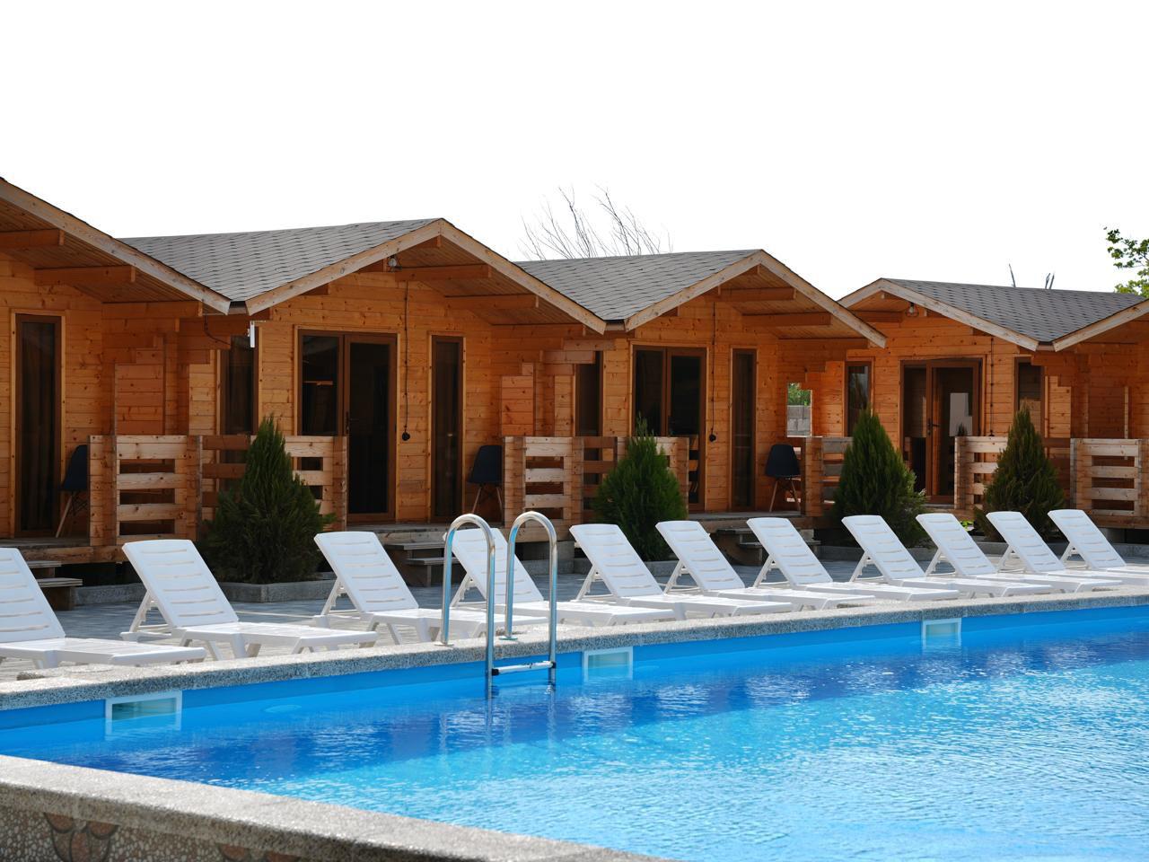 Sunny Village (Гагра)