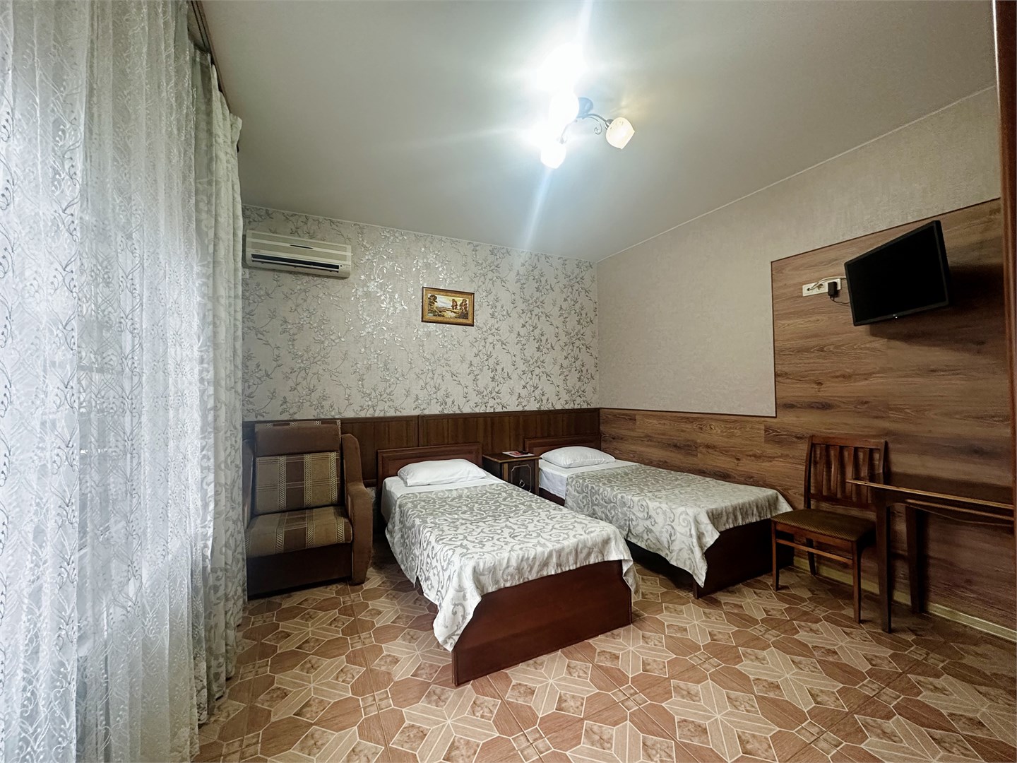 Стандартный Улучшенный 2-местный (с балконом)