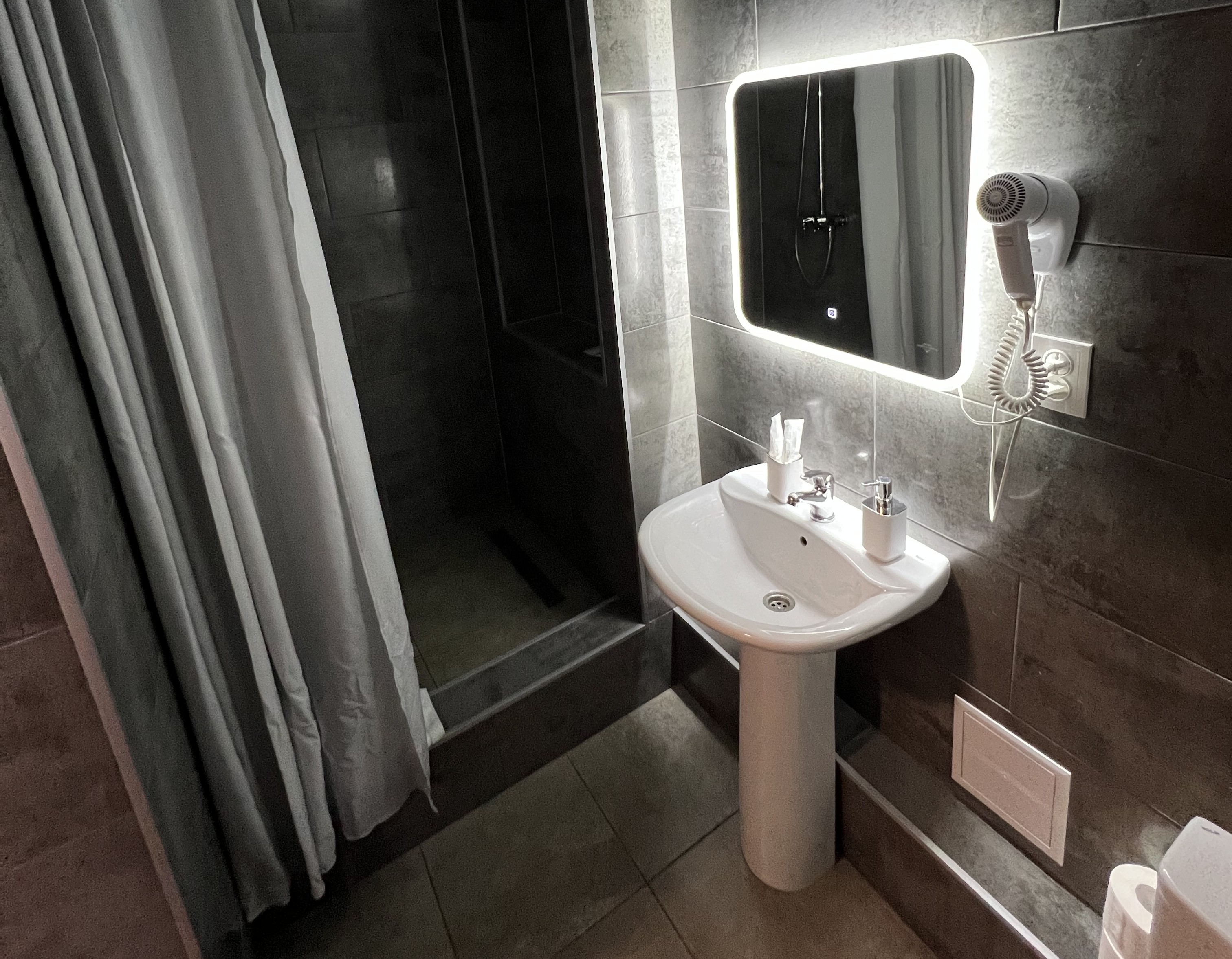 Полулюкс 2-местный (№106)