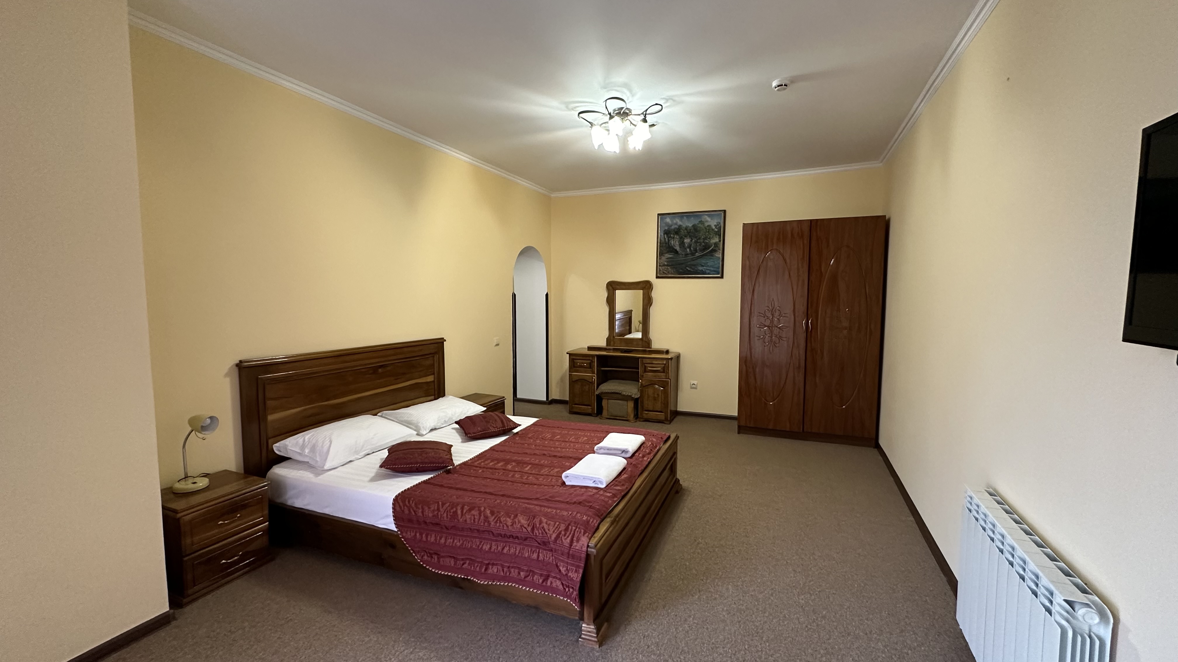 Апартаменты 4-местный 2-уровневый (с камином)