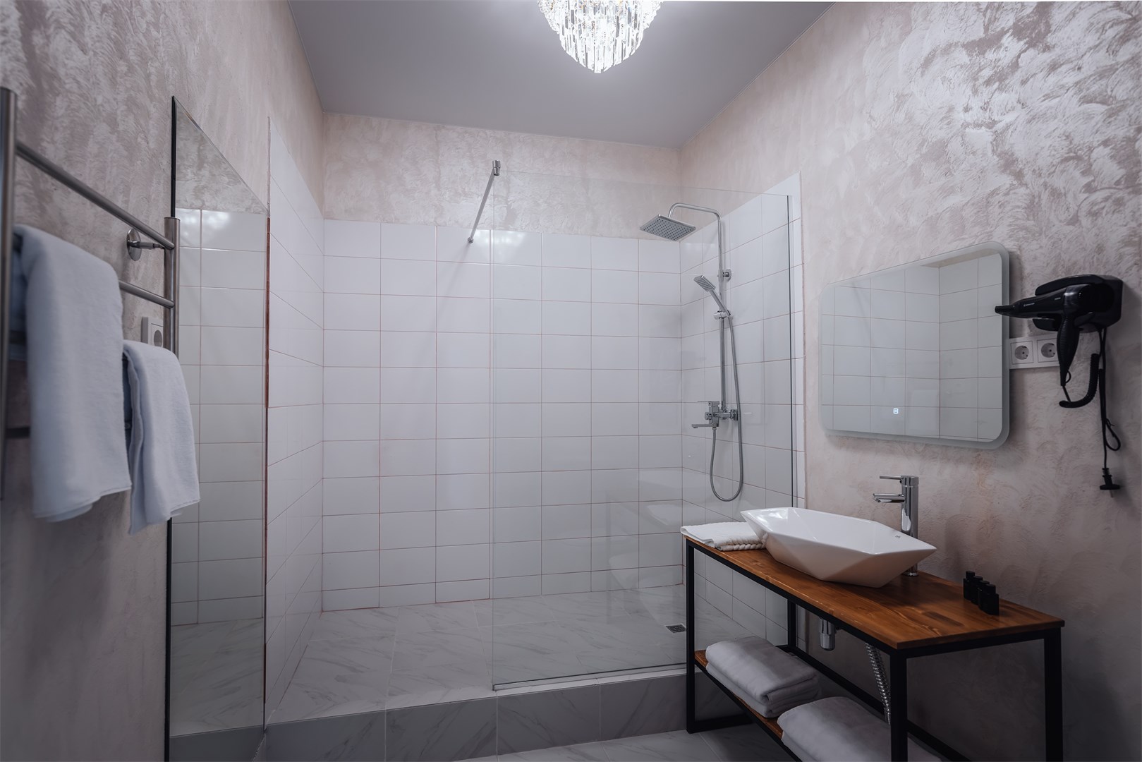 Семейный 6-местный (3 спальни)