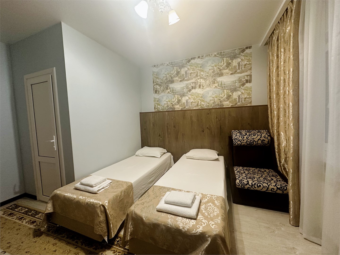 Стандартный 2-местный (с балконом)