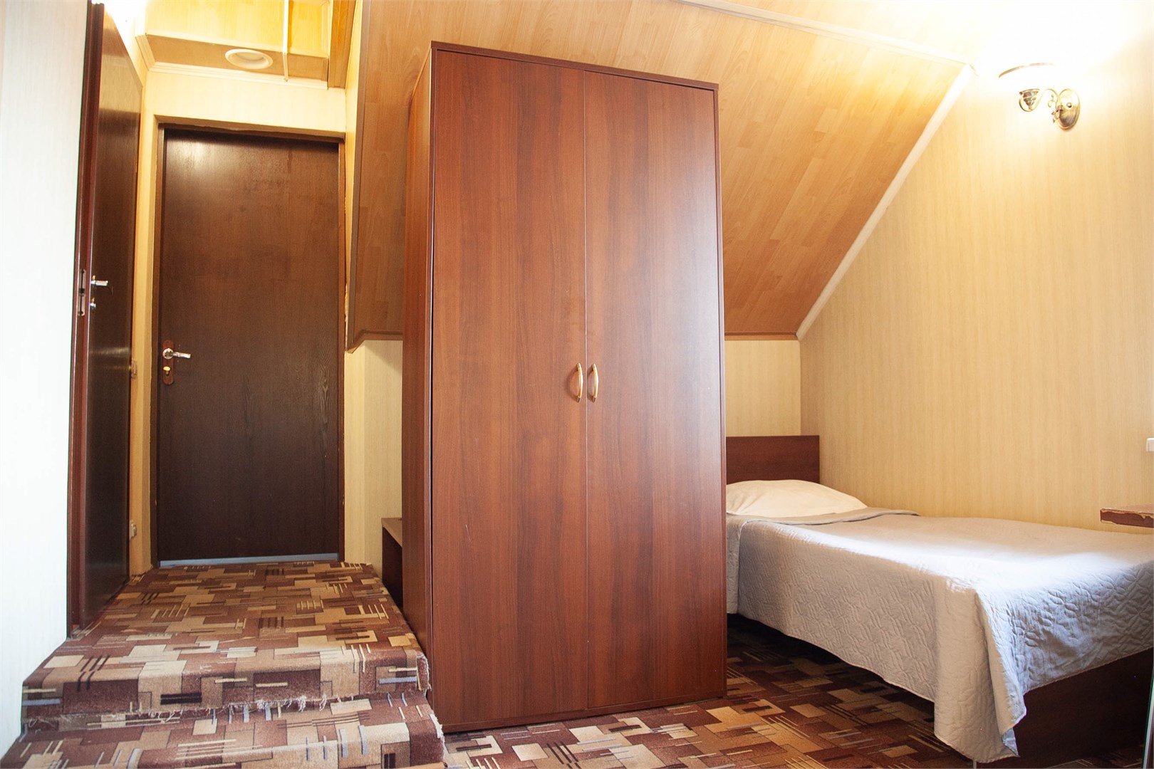 Мансарда 3-местный (№507)