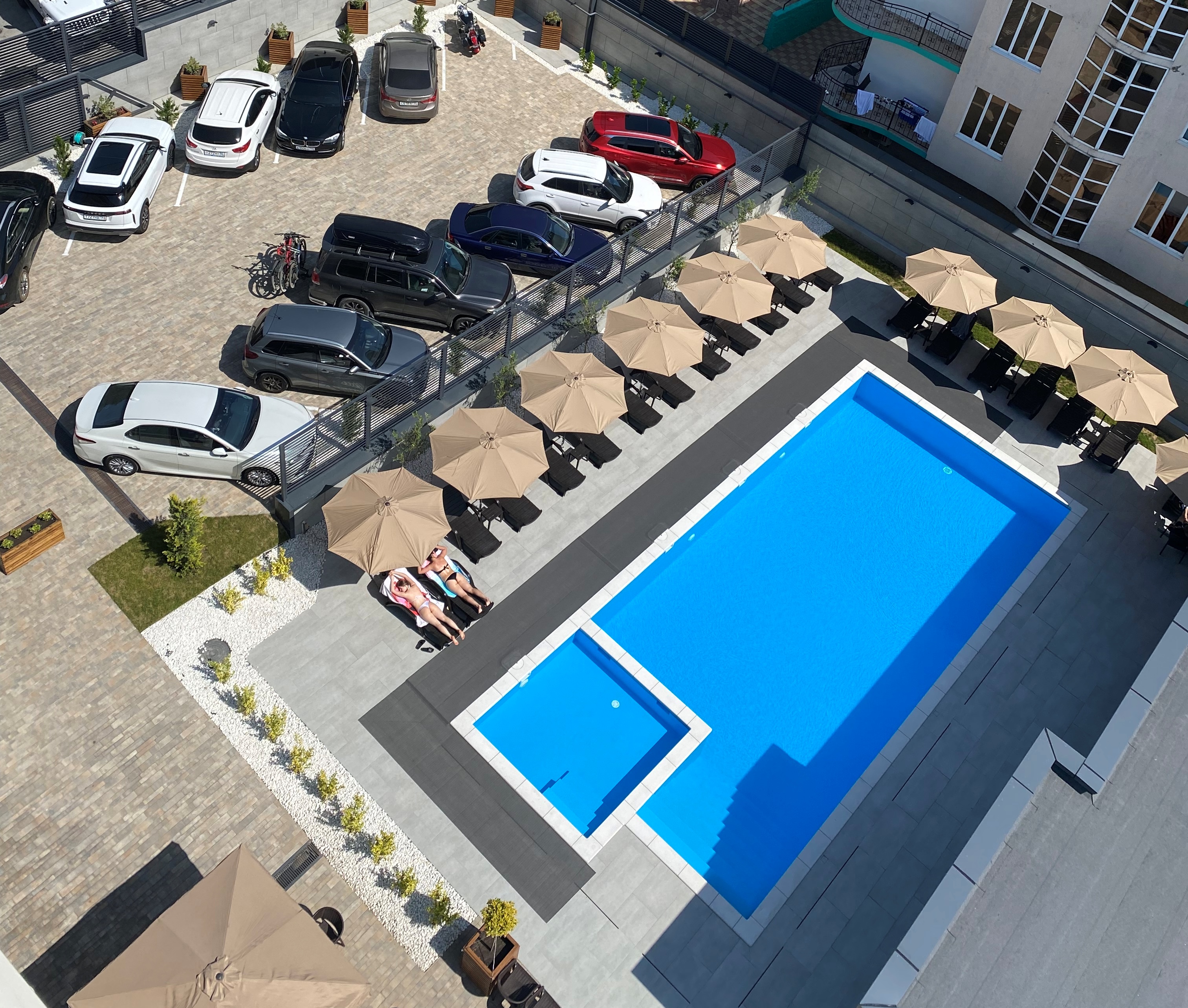 Lavicon Apart 3*