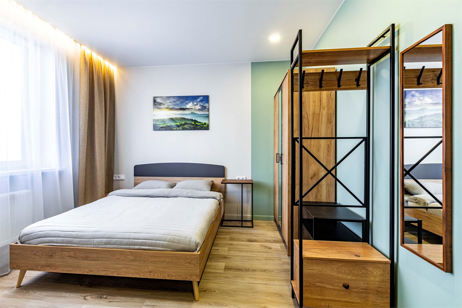 Vdali Poshtel на Декабристов 20