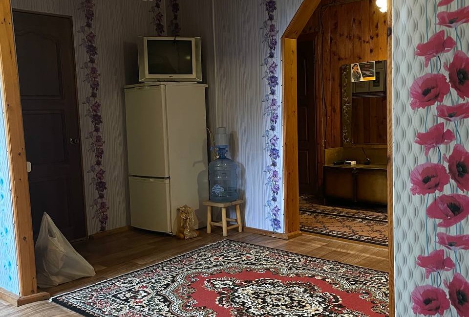Белоярский горячий источник