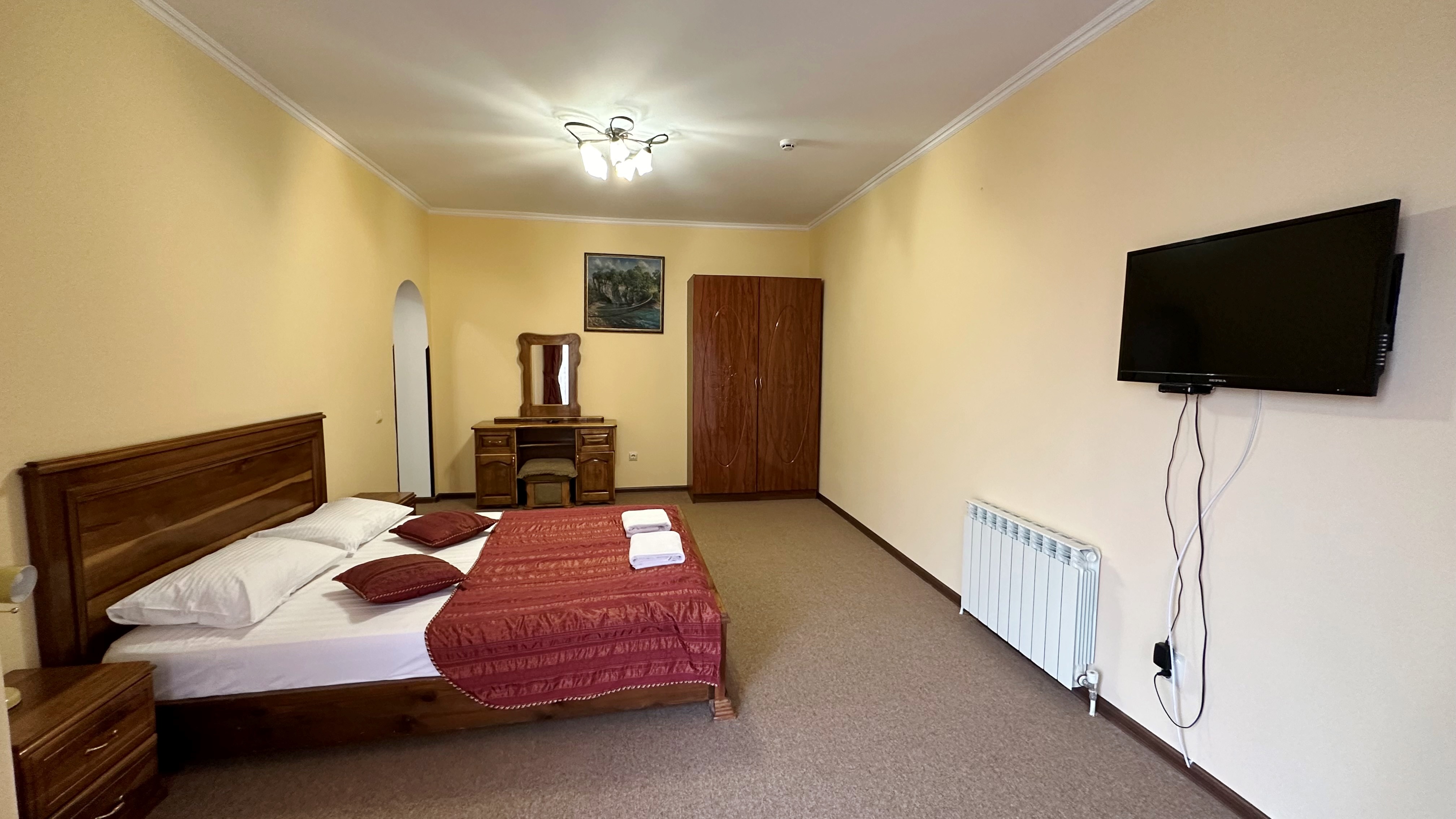 Апартаменты 4-местный 2-уровневый (с камином)