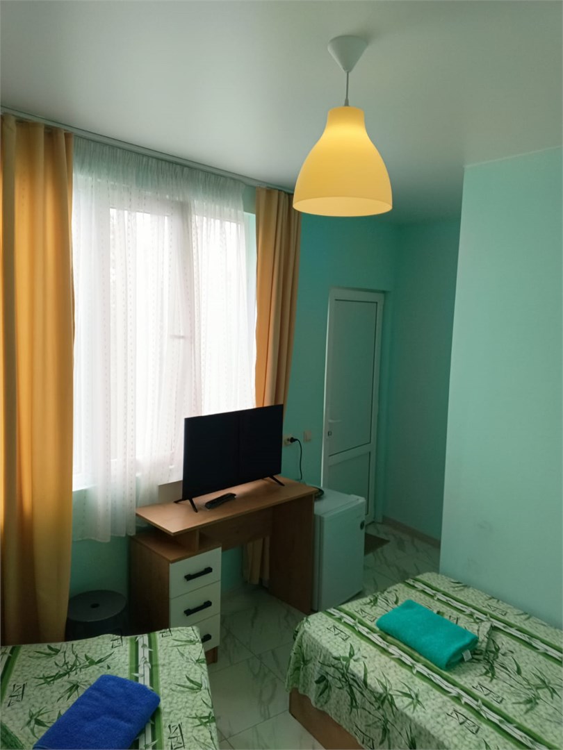 Номер 2-местный 1-комнатный (с видом на море, корпус у бассейна)