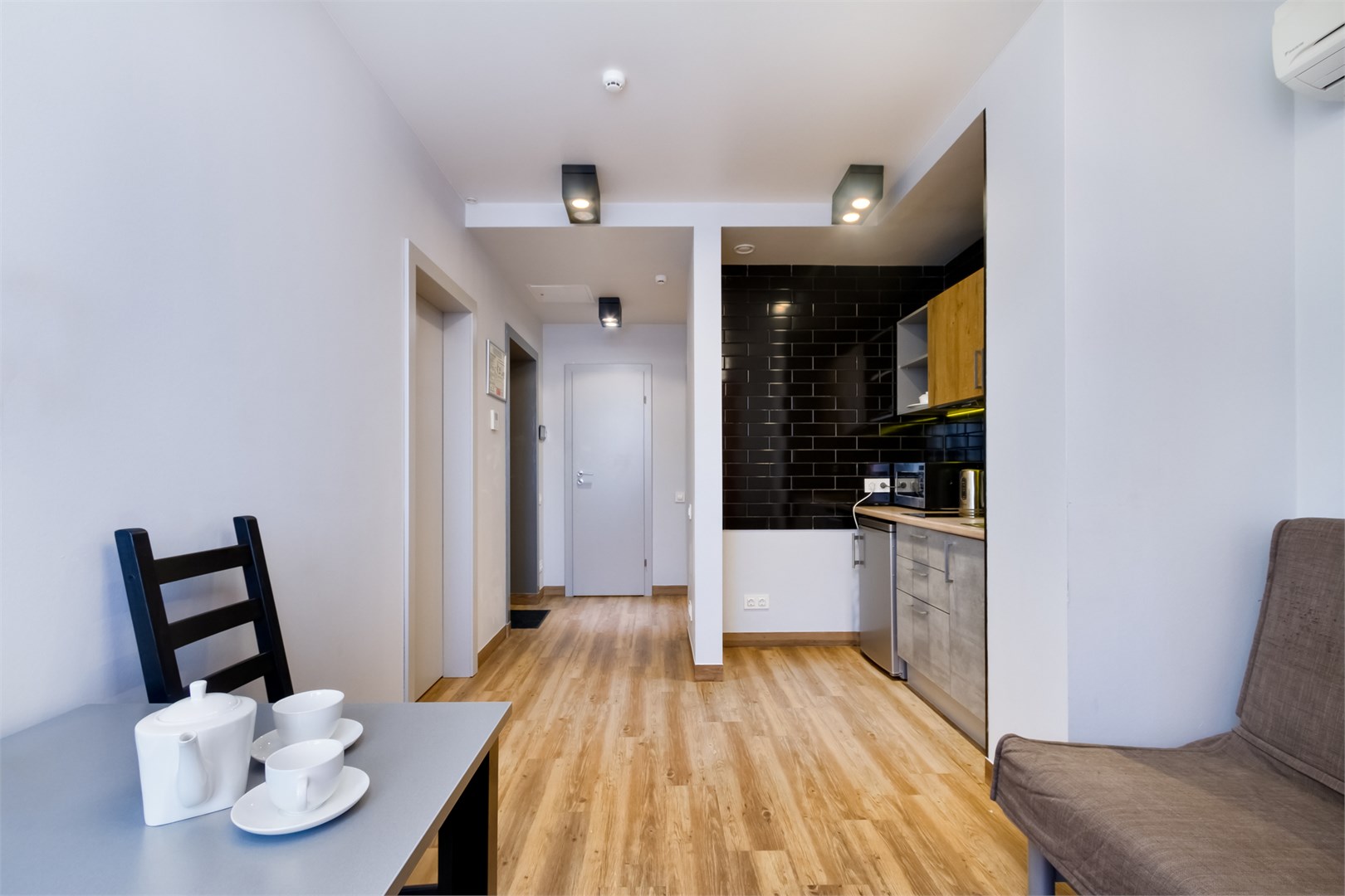 APARTVILLE