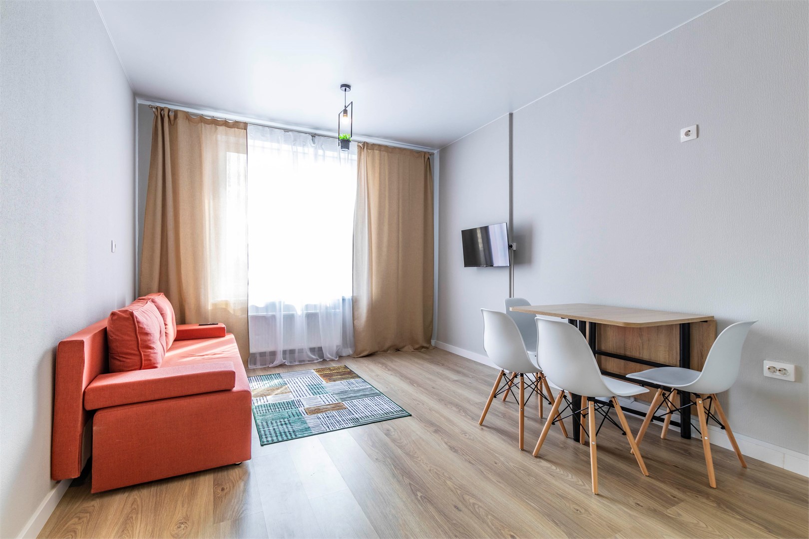 Vdali Poshtel на Тверитина 41