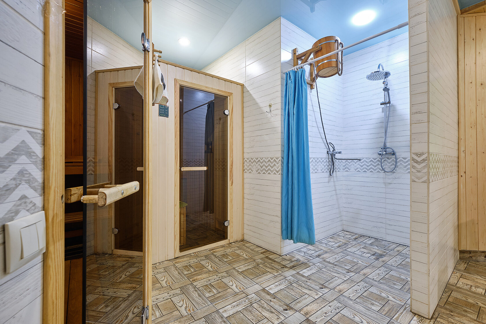 Sonya family hotel (ЕКБ)