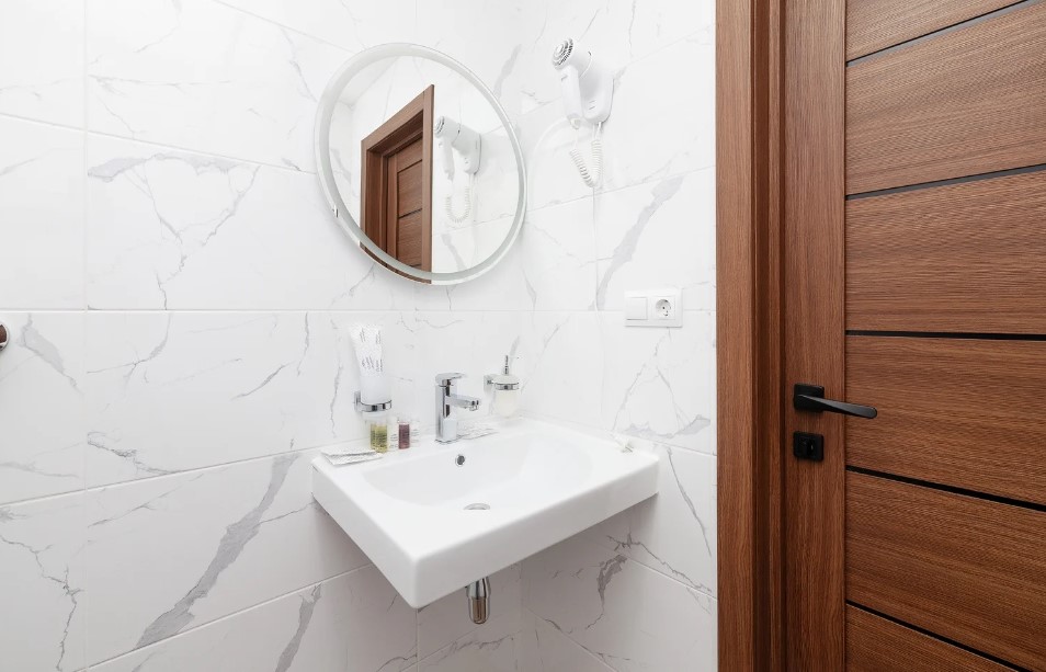 Люкс 3-местный 2-комнатный (с балконом)