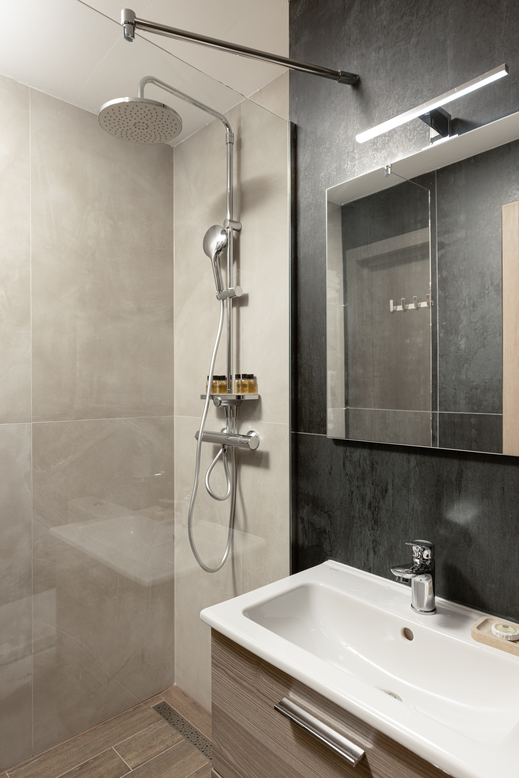 Suite 2-местный 2-комнатный (1 корпус)