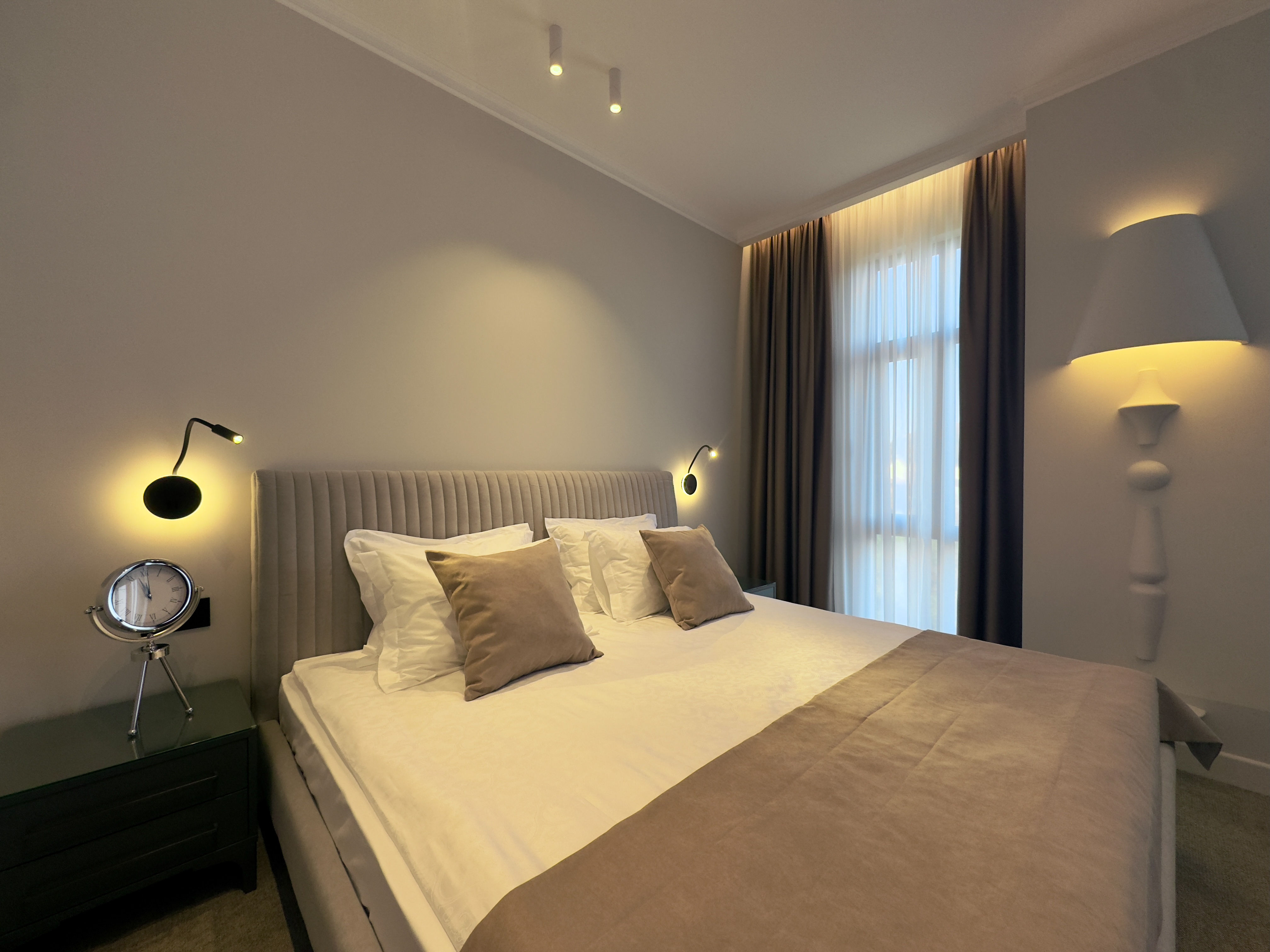 Астория арт-отель