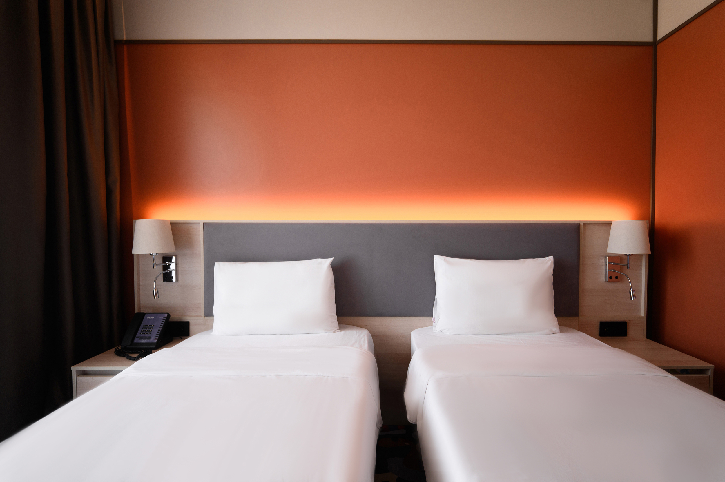 Супериор 2-местный (DBL/TWIN)