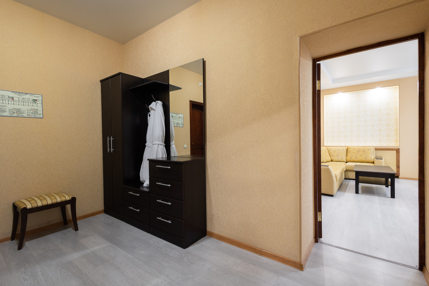 Люкс 2-местный 2-комнатный (корпус 2)