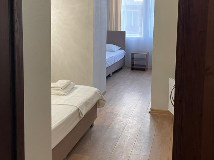 Семейный Эконом 3-местный 2-комнатный (без балкона, территория Солнечный берег, корпуса Солнечный, Жемчужный, Радужный, Янтарный, Лунный)