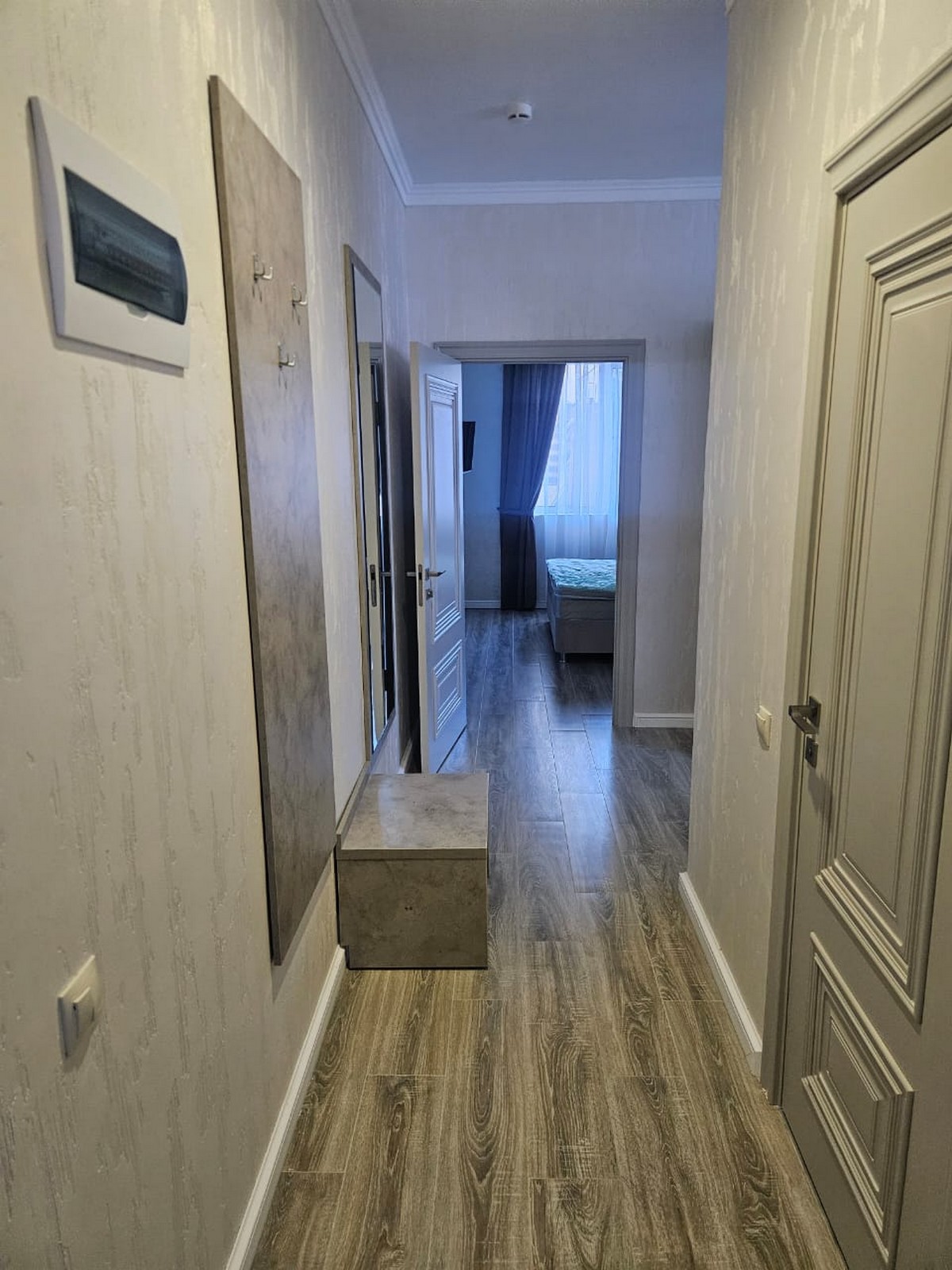 Апартаменты 4-местный 1-комнатный (с видом на город)