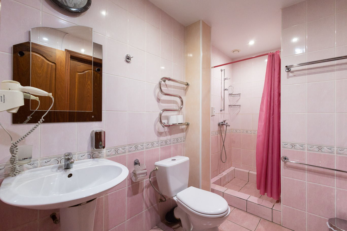 Стандартный 1-местный 2-комнатный 1 категория (корпус 4)