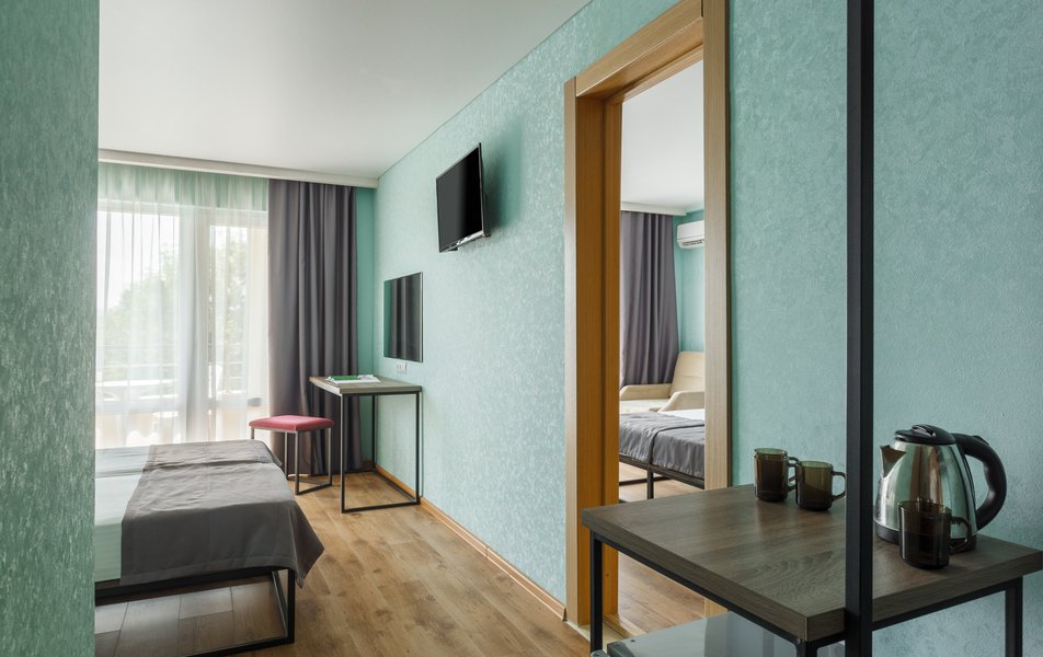 Семейный 4-местный 2-комнатный (к. Sunrise)