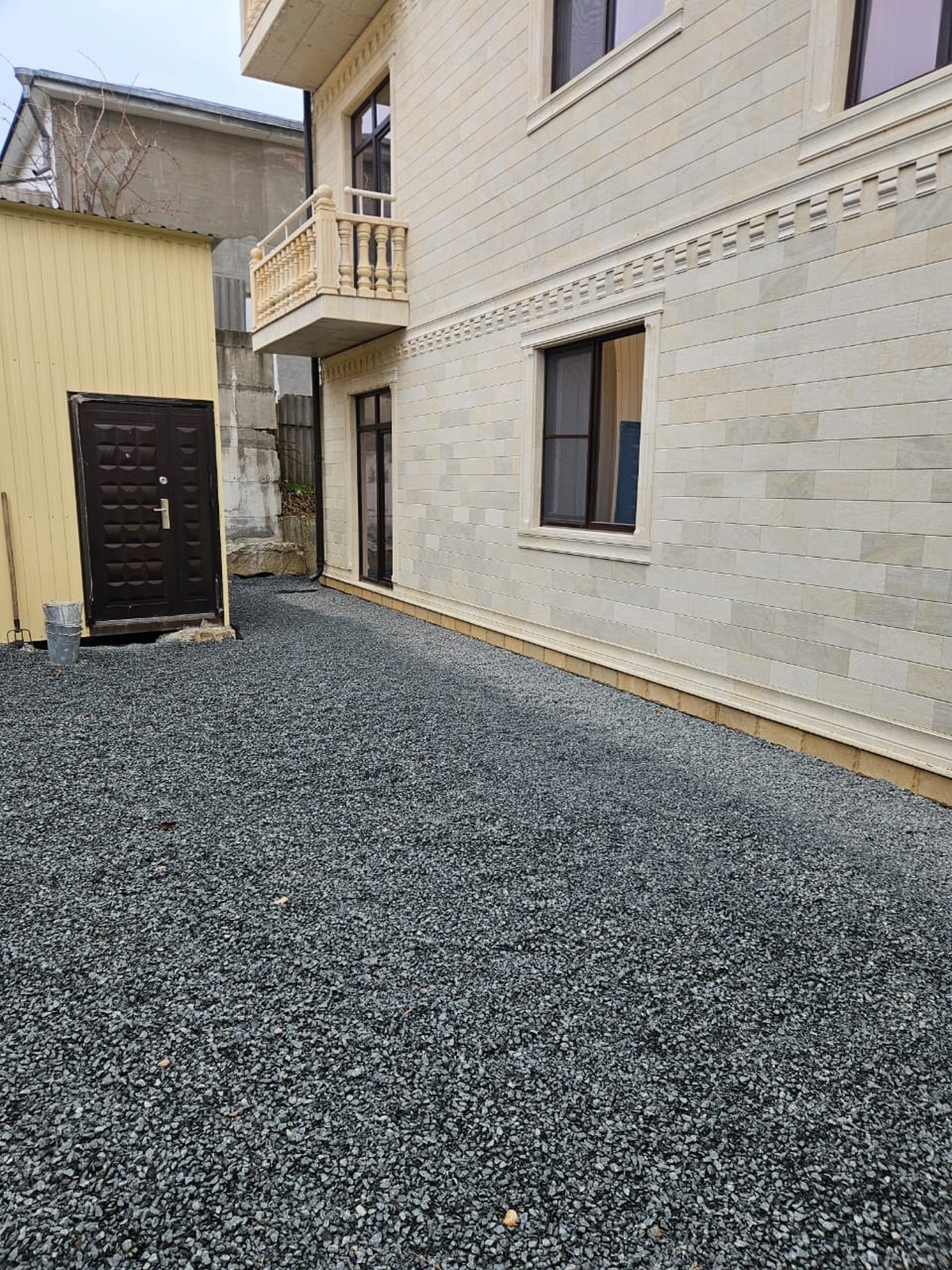 Апартаменты 4-местный 1-комнатный (с видом на двор)