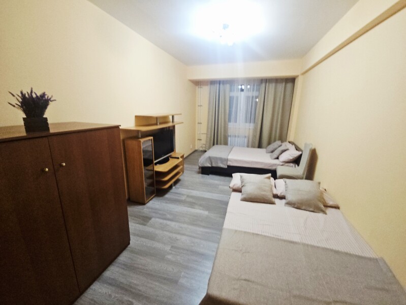 Апартаменты Полулюкс 8-местный 3-комнатный (2 спальни + кухня-гостиная)