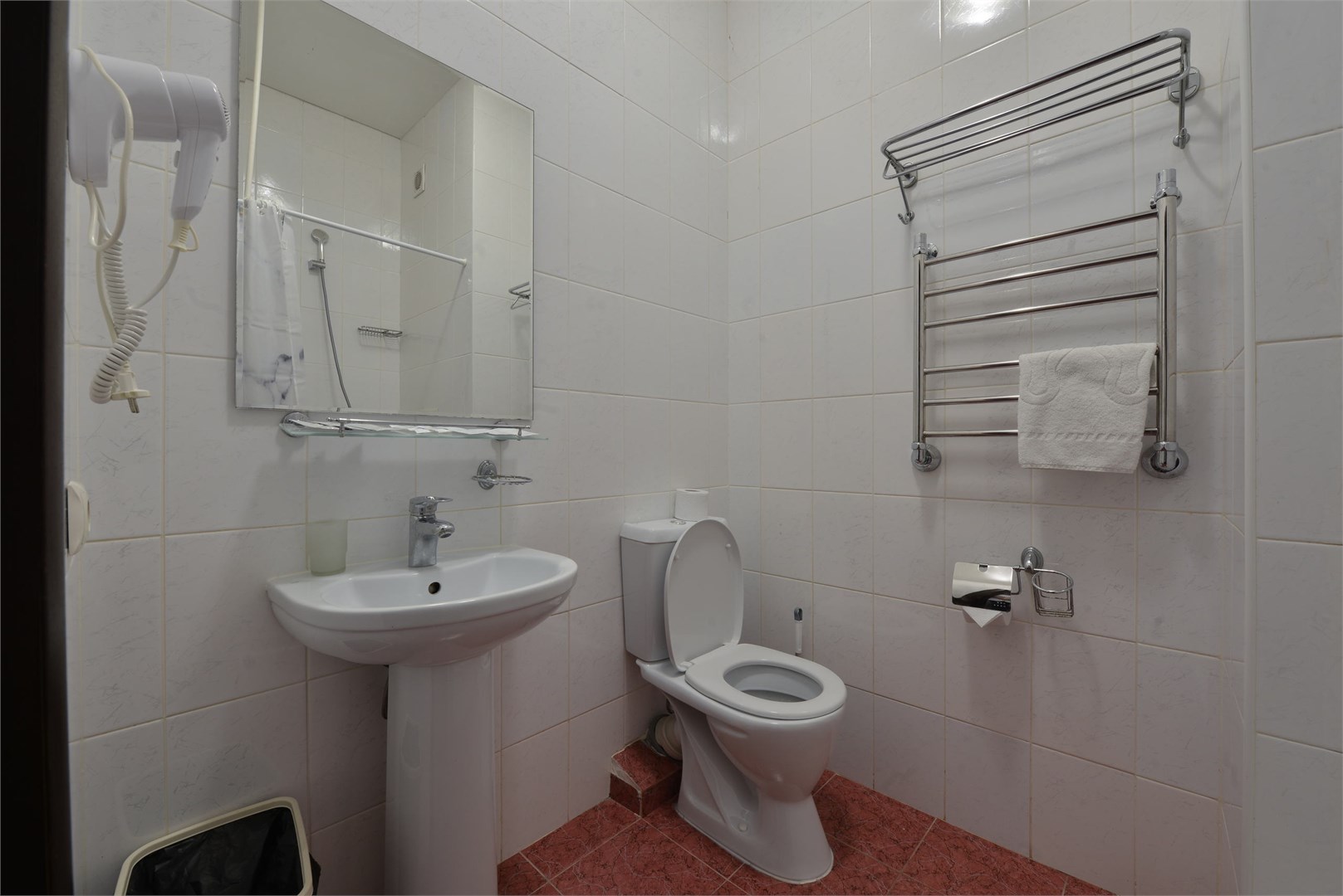 Стандартный 4-местный (до 5 гостей)