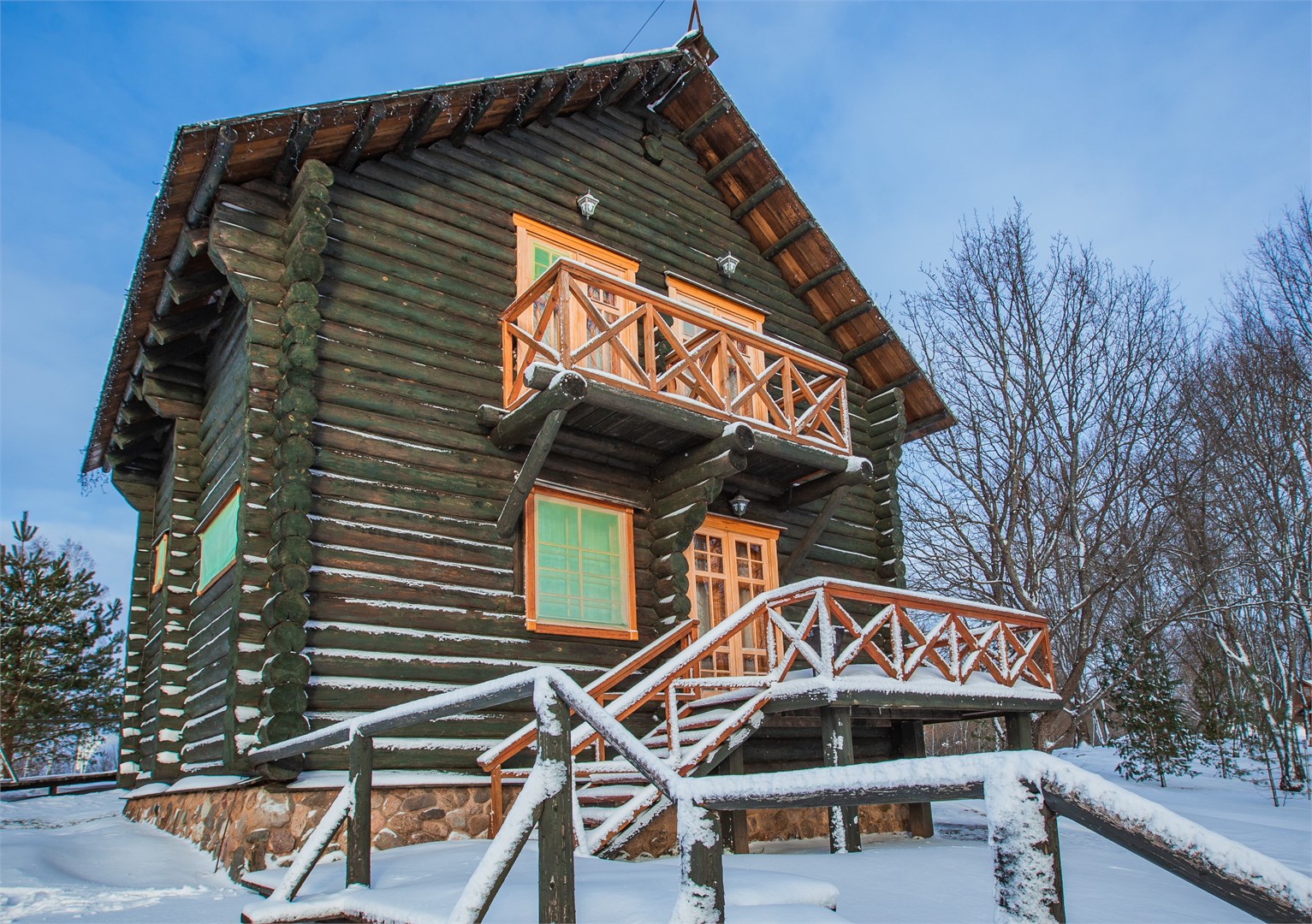 4-мест Волынский