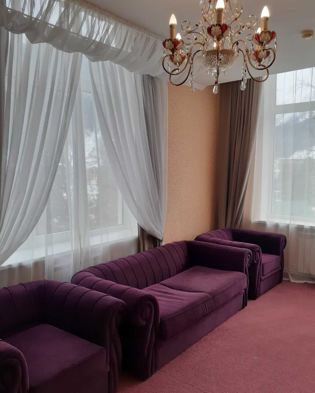 Люкс 2-местный 2-комнатный (Семейный)