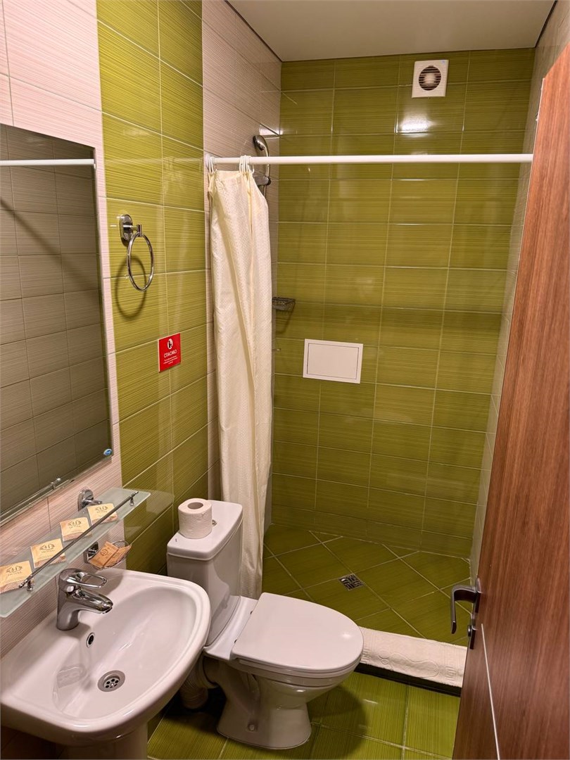 Джуниор Сьют 4-местный (с балконом и видом на море)