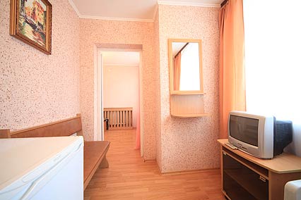 1ef889d64aa9a1bd23e0923a260117b7 крым санаторий маяк телефон