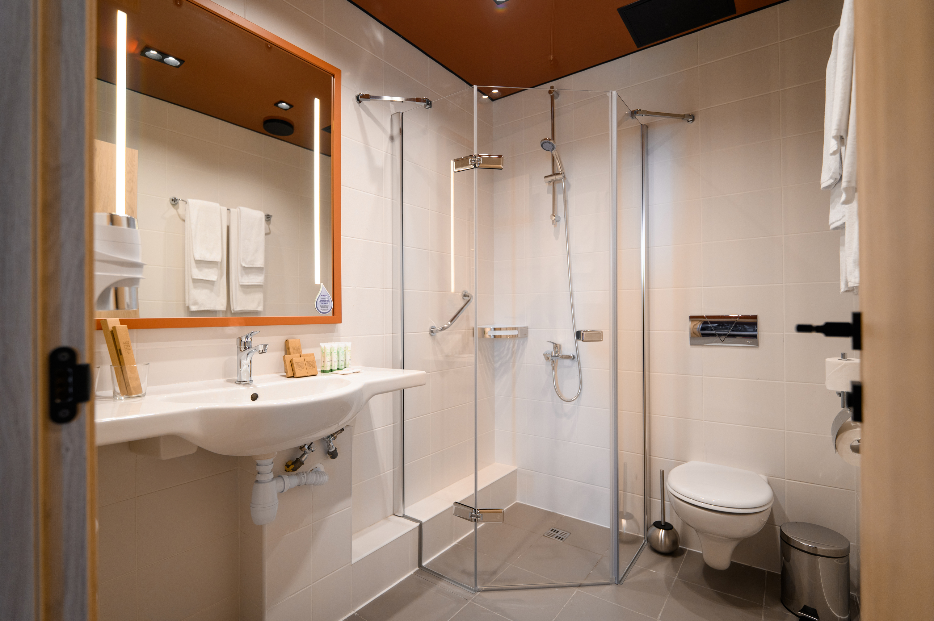 Апартаменты Супериор 2-местный 3-комнатный (с кухней)