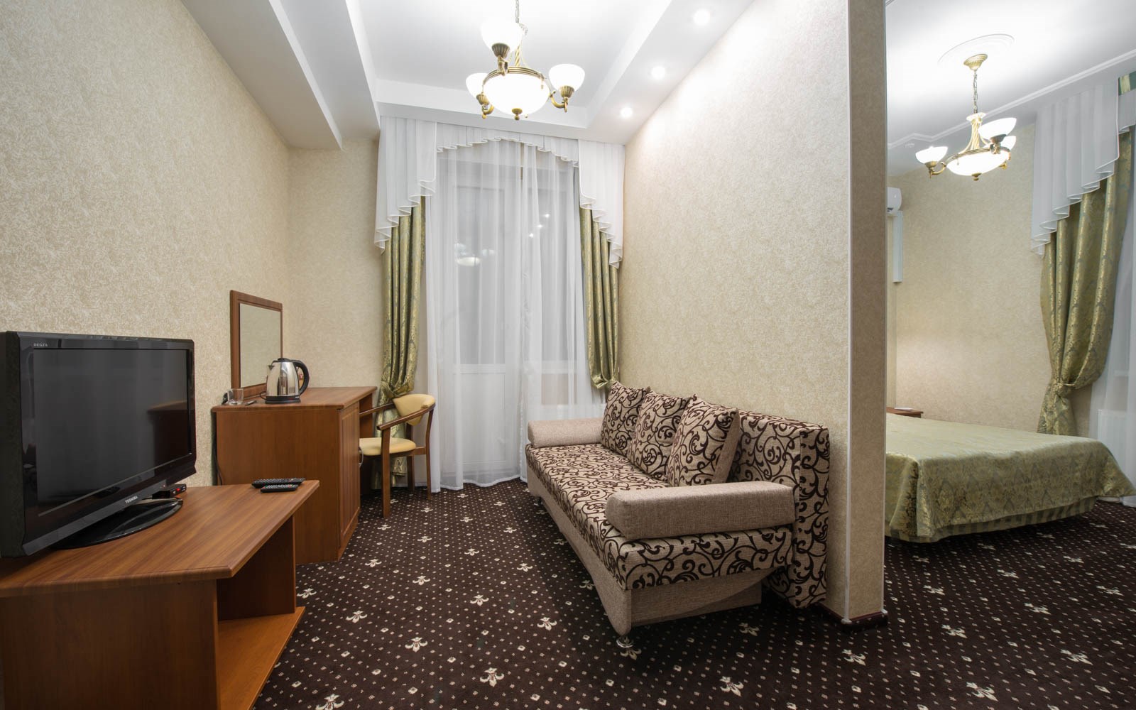 Люкс 4-местный (зонированный)