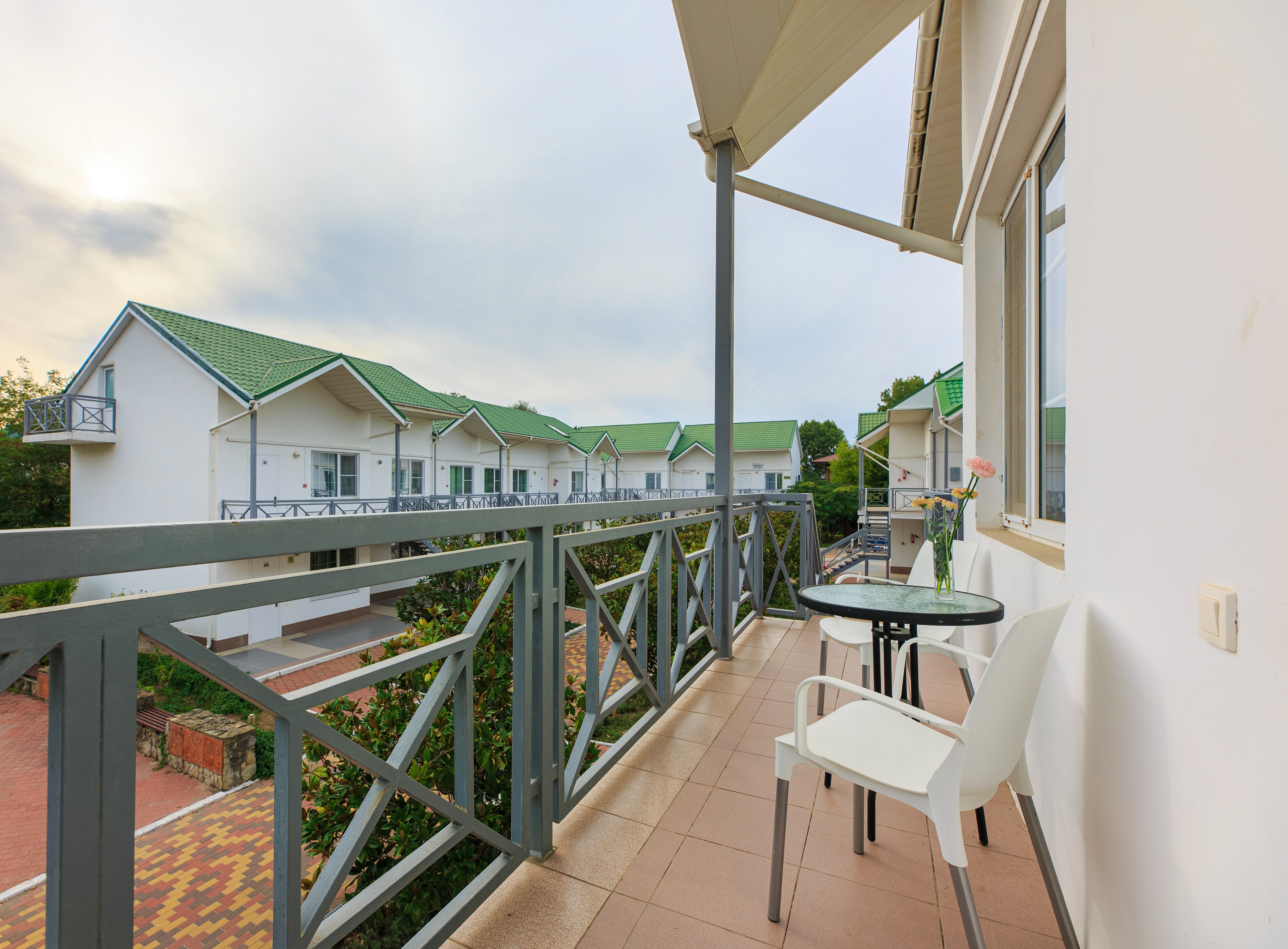 Апартаменты 4-местный 3-комнатный 2-уровневый